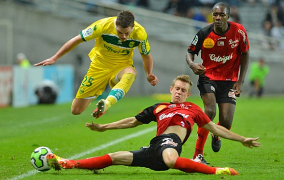 Footbal: Nantes et Guingamp retrouvent la Ligue 1