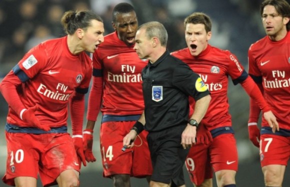 Ligue 1 - PSG : Zlatan critique l'arbitrage