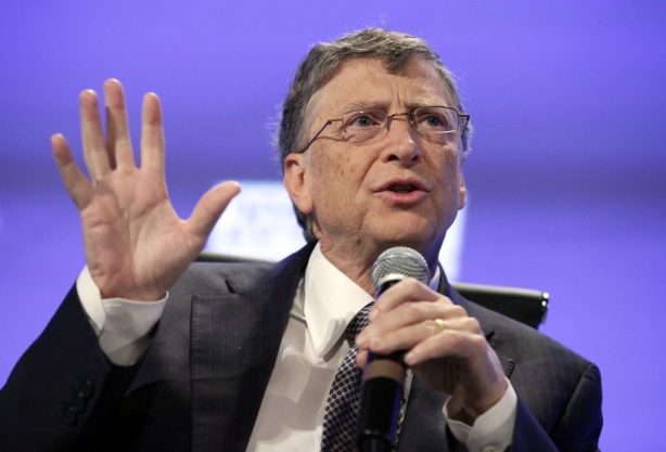 Bill Gates est le plus grand actionnaire individuel à Microsoft.