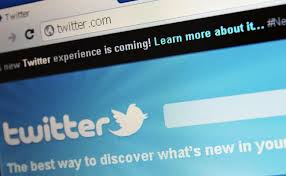 Twitter négocie sa collaboration avec l'entreprise spécialisée dans le paiement en ligne