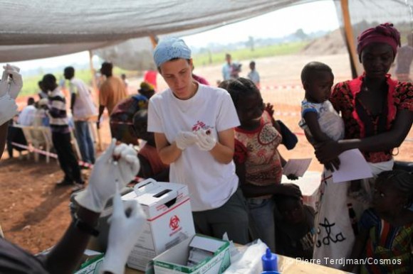 la compagne de vaccination contre la rougeole continue dans les clans  Mpoko et  Saint Michel et Saint Elime