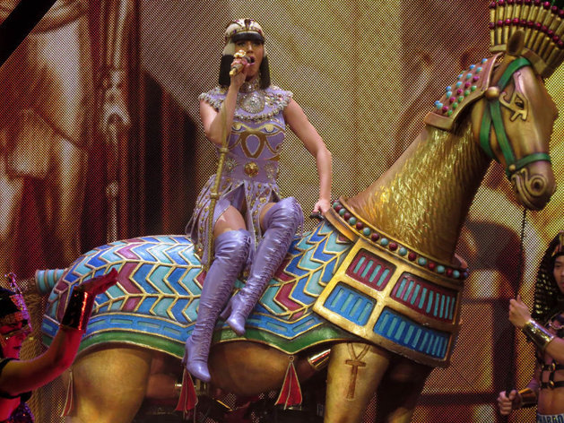 Katy Perry ne va pas oublier ses 30 ans de sitôt