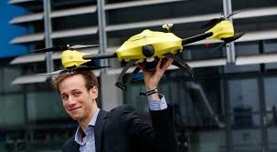 Alec Momont un étudiant en ingénierie belge est à l'origine de ce drone