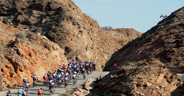 Le cyclisme sur route et l'émergence du Tour d'Oman