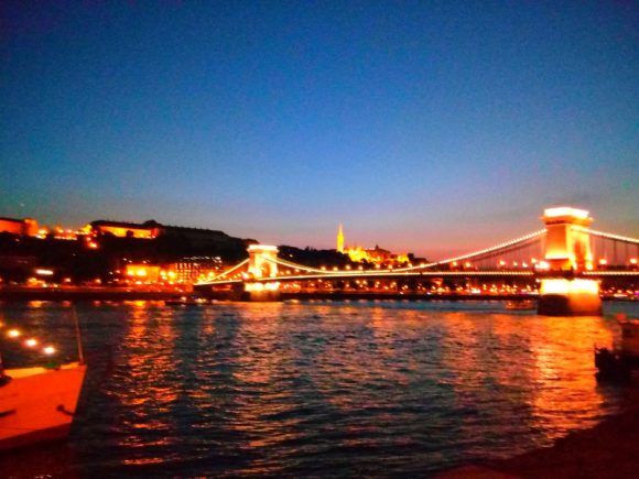 Budapest le pont des chaînes