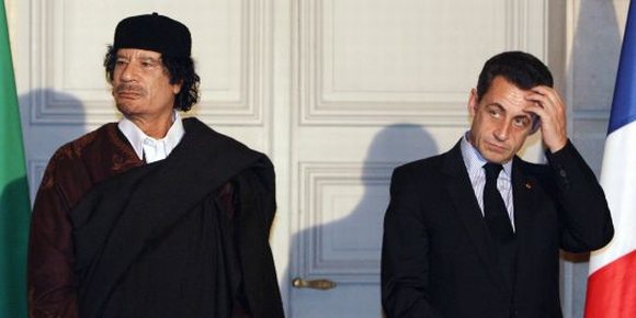 Mouamar Kadhafi & Nicolas Sarkozy