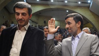 Mahmoud Ahmadinejad et Esfandiar Rahim Mashaei