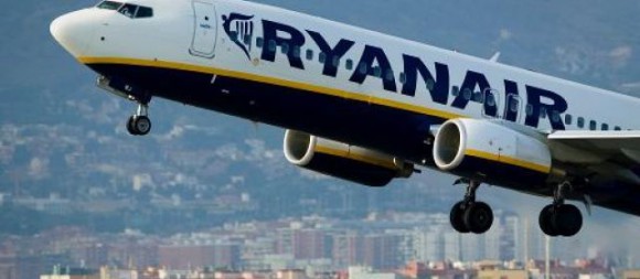 La compagnie aérienne Ryanair vivement critiqué pour ses mesures de sécurité | Josep Lago