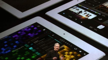 Tim Cook dévoile de nouvelles versions de l'iPad