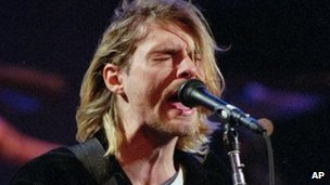 Kurt Cobain de Nirvana s'est suicidé en Avril 1994 à l'âge de 27 ans