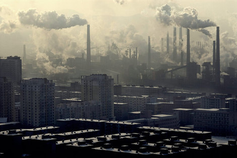 La pollution atmosphérique tue sept millions de personnes par an, selon l'OMS.