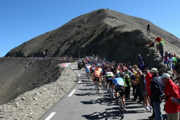 Voir la 14e étape du Tour d'Italie Castellania Oropa en vidéo live direct : Replay étape Giro, vainqueur et classement