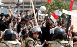 Affrontements entre musulmans et chrétiens en Égypte
