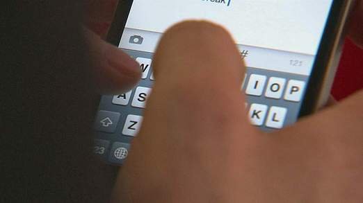 Twitter essaie d'augmenter les recettes avant son introduction en bourse