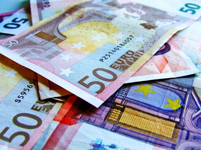 Billets de banque et pièces de monnaie, les règles pour bien les utiliser